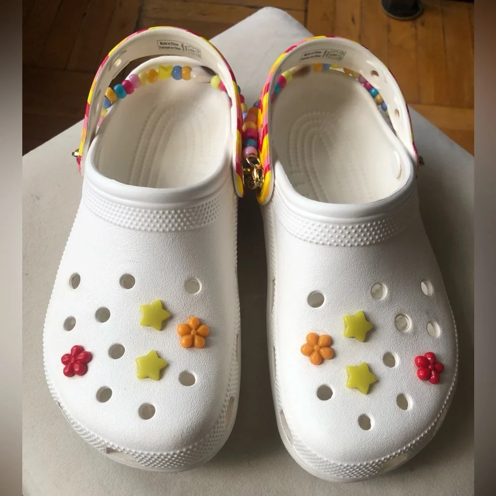 CROCS CLASSIC FESTIVAL EDITION 🧡🩷